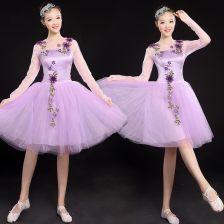 公主成人走秀动作视频