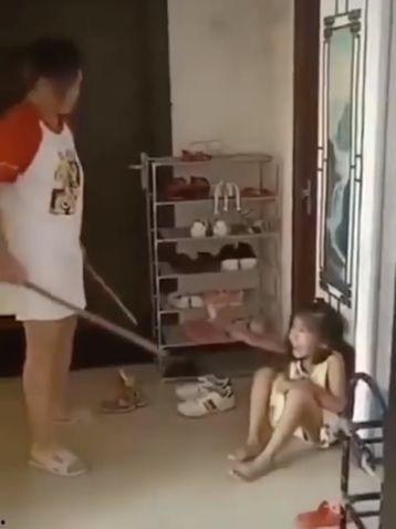 成人打幼儿的视频大全集,触目惊心的视频大全集揭露