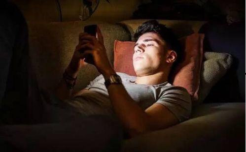 成人夜晚在线看片视频,揭秘成人夜晚在线观影现象